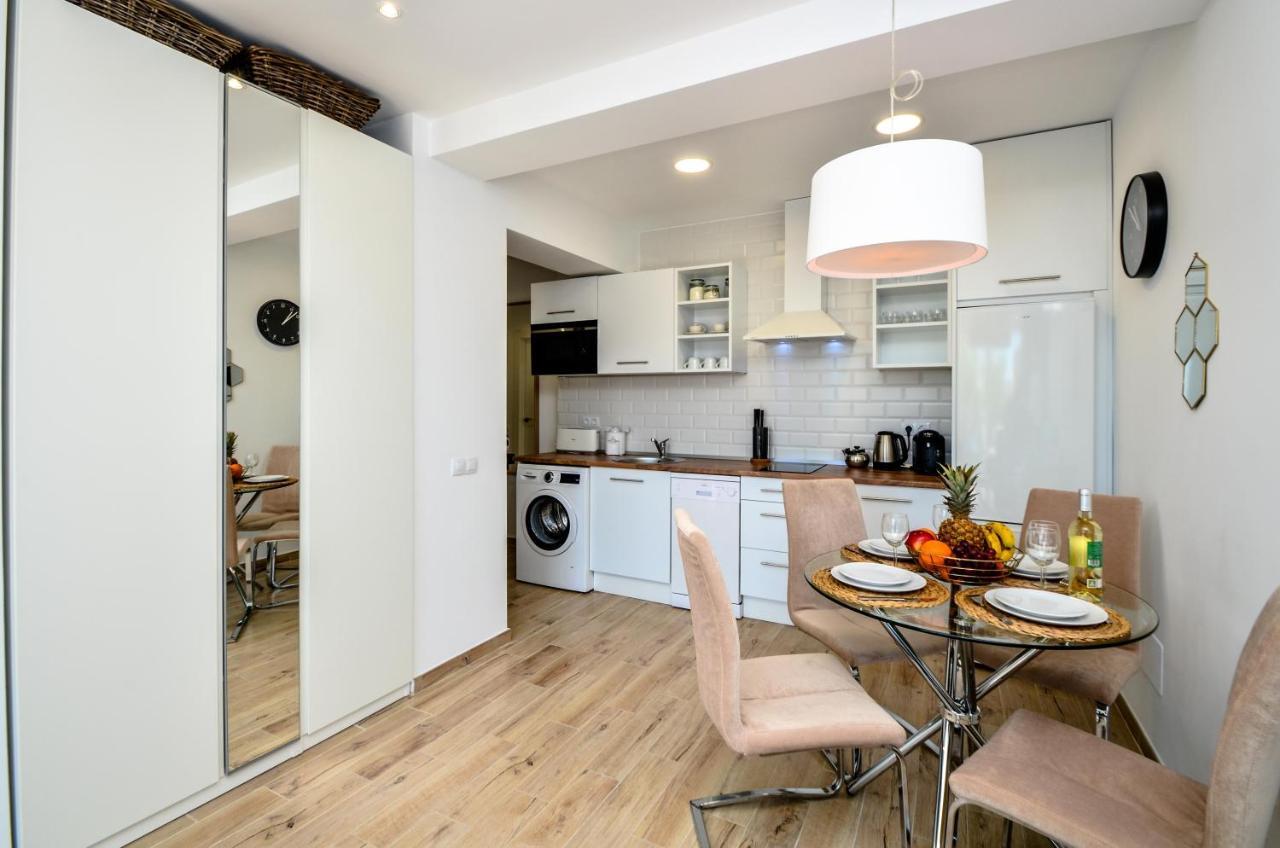 1 Bedroom Apartment Sea View In Center Of Marbella! Екстер'єр фото