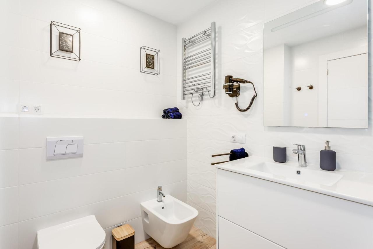 1 Bedroom Apartment Sea View In Center Of Marbella! Екстер'єр фото